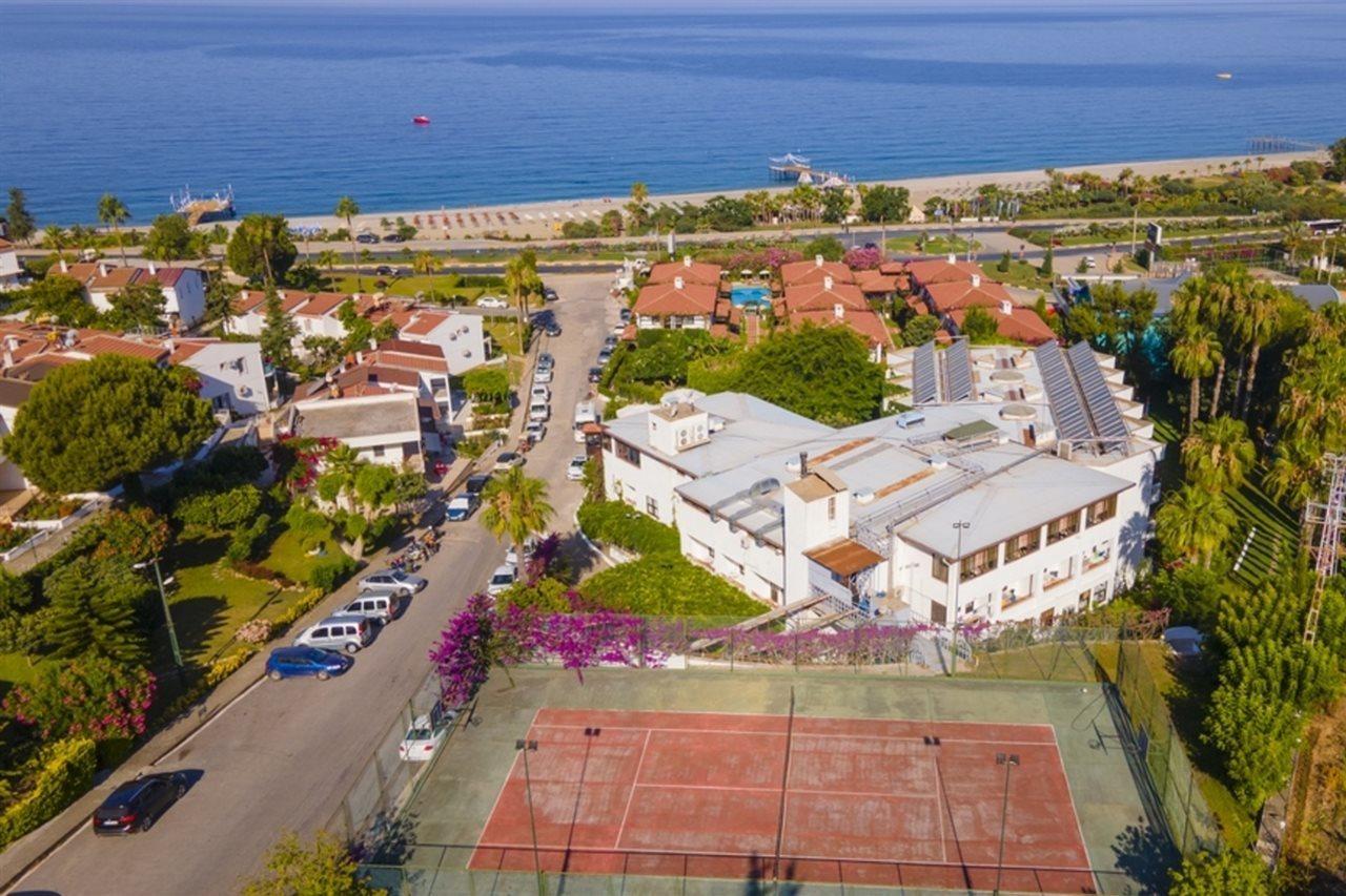 Titan Club Hotel Ultra All Inclusive Каргисак Екстериор снимка